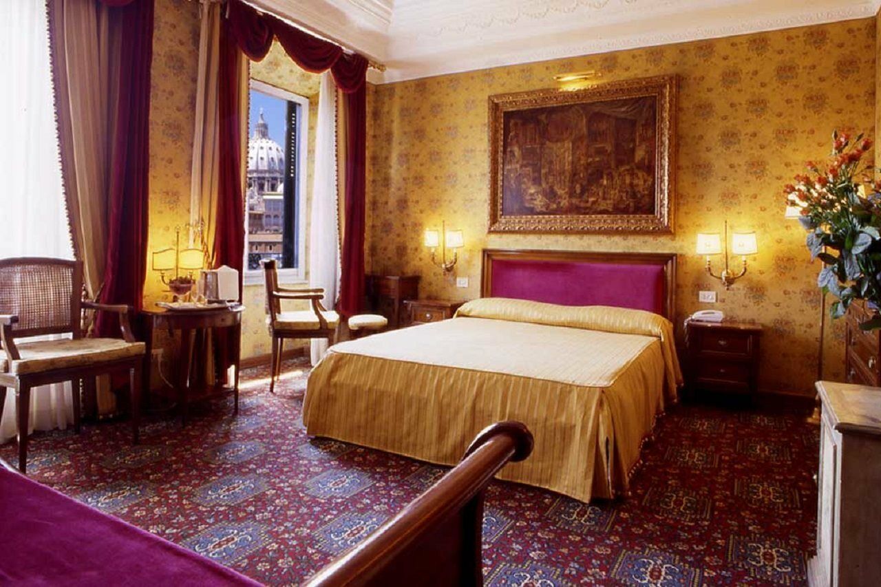 Atlante Star Roma